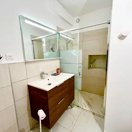 Casamea - 5min, Terrasse, Clim, Parking Apartment
